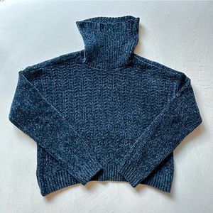 Vintage Ultra Soft Knit Cropped Turtleneck Sweater